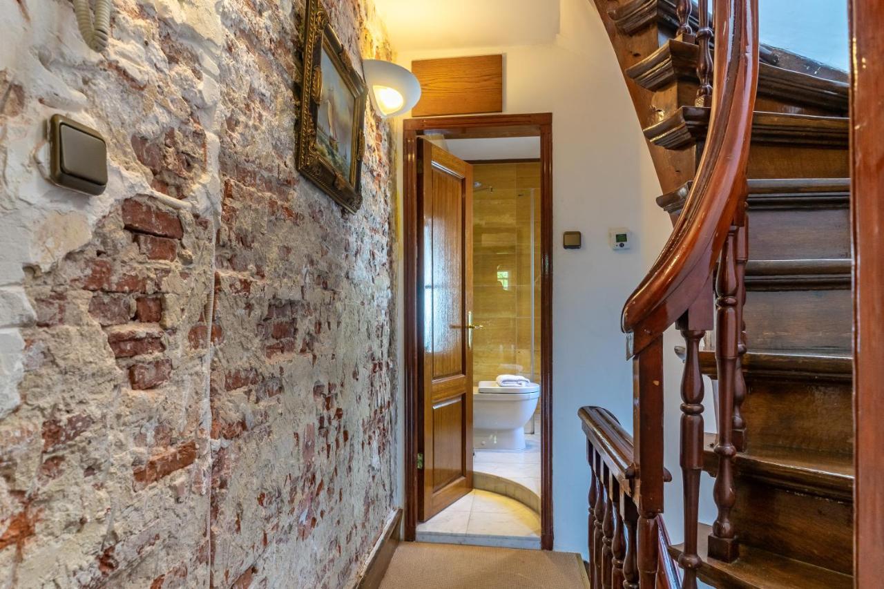 B&B Singel Suites Амстердам Екстериор снимка