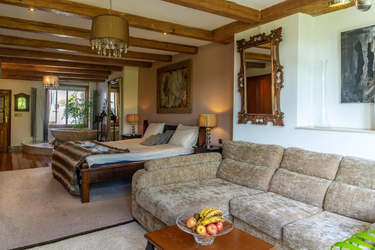 B&B Singel Suites Амстердам Екстериор снимка